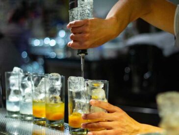 After office en Lima: qué hacer para relajarte después del trabajo