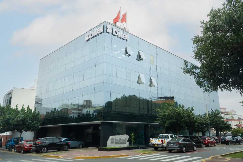 Bitel, top 3 de las operadoras móviles en Perú