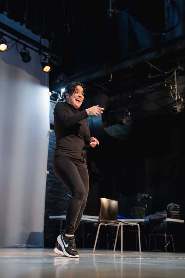 La Ira Producciones presenta DAÑO