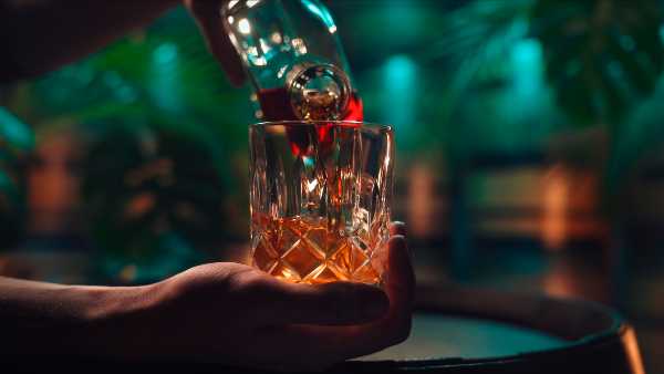 Celebra el Día del Ron con Flor de Caña