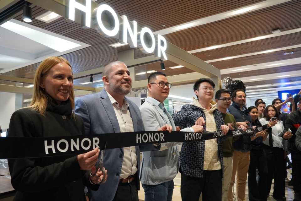 HONOR llegó a Jockey Plaza: ya son 14 los puntos de atención en Perú