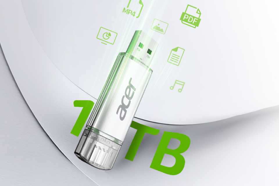 BIWIN presentó la memoria portátil Acer UT300 con conectores USB-A y USB-C