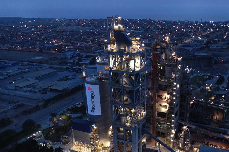Cementos Pacasmayo en el top 10