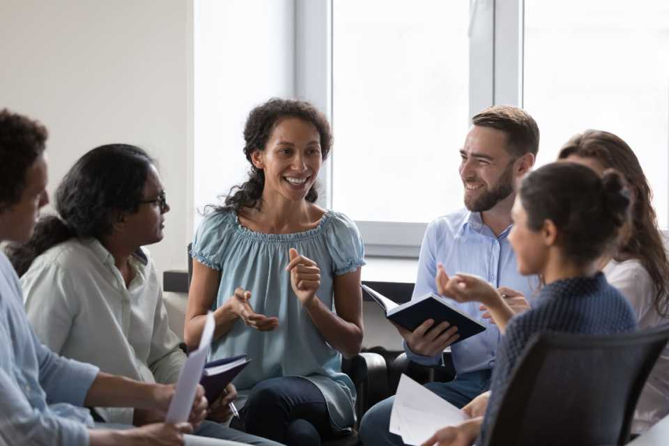 Cinco acciones clave para promover la equidad en las organizaciones.