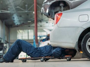 Comercio automotor lidera crecimiento del sector comercio en julio