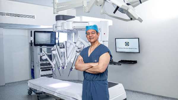 4 mitos de la cirugía robótica al descubierto