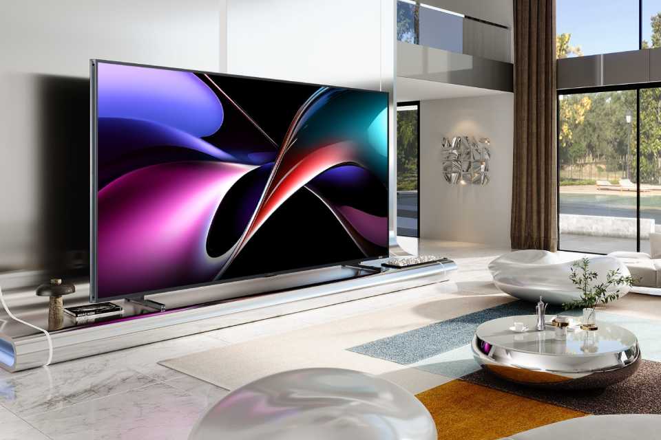Hisense presenta el televisor más grande del Perú
