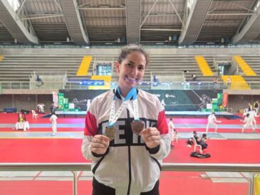 María Luisa Doig conquista el Sudamericano de Esgrima 2025 en Medellín