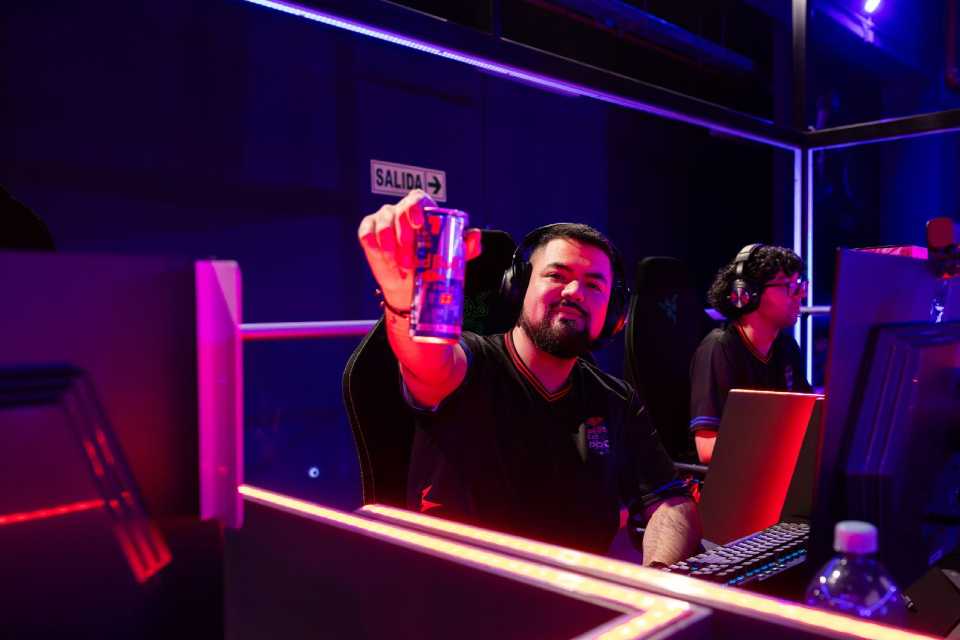 Red Bull Beat The Pro