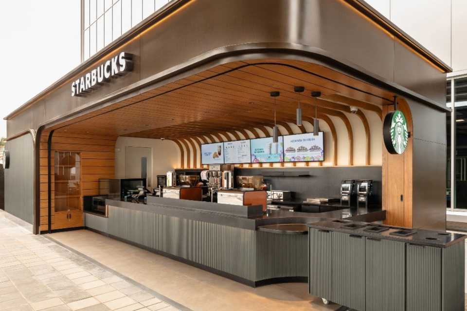 Starbucks expande en Perú
