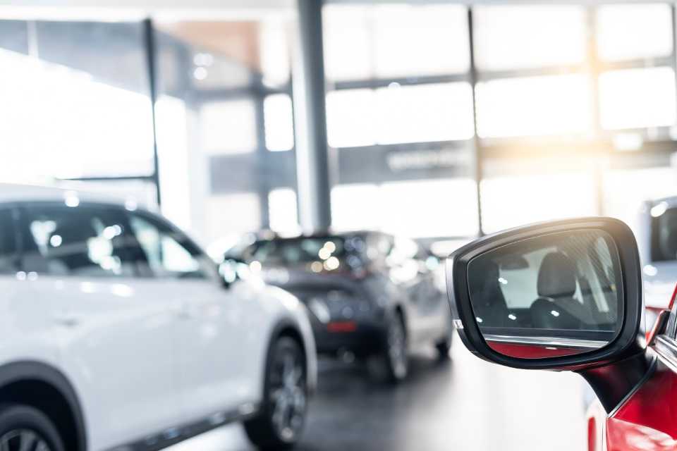 Venta de vehículos nuevos en agosto se expande en todos los segmentos