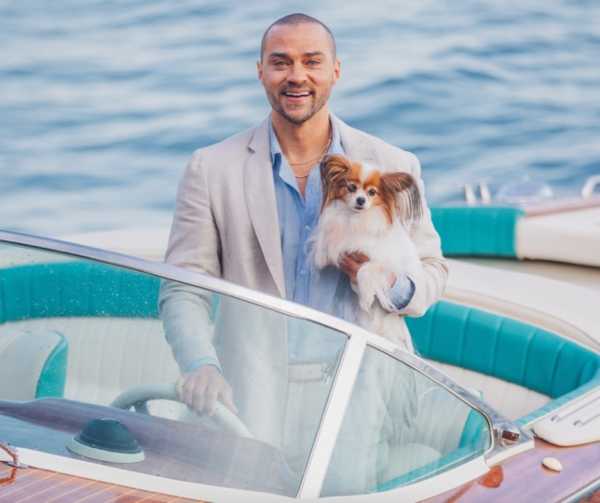 Hotel Costiera llega a Universal+