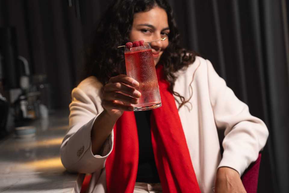 Manto Hotel Lima celebra el Día de la Canción Criolla