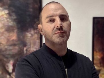 Primera exposición individual de Matthew Collett