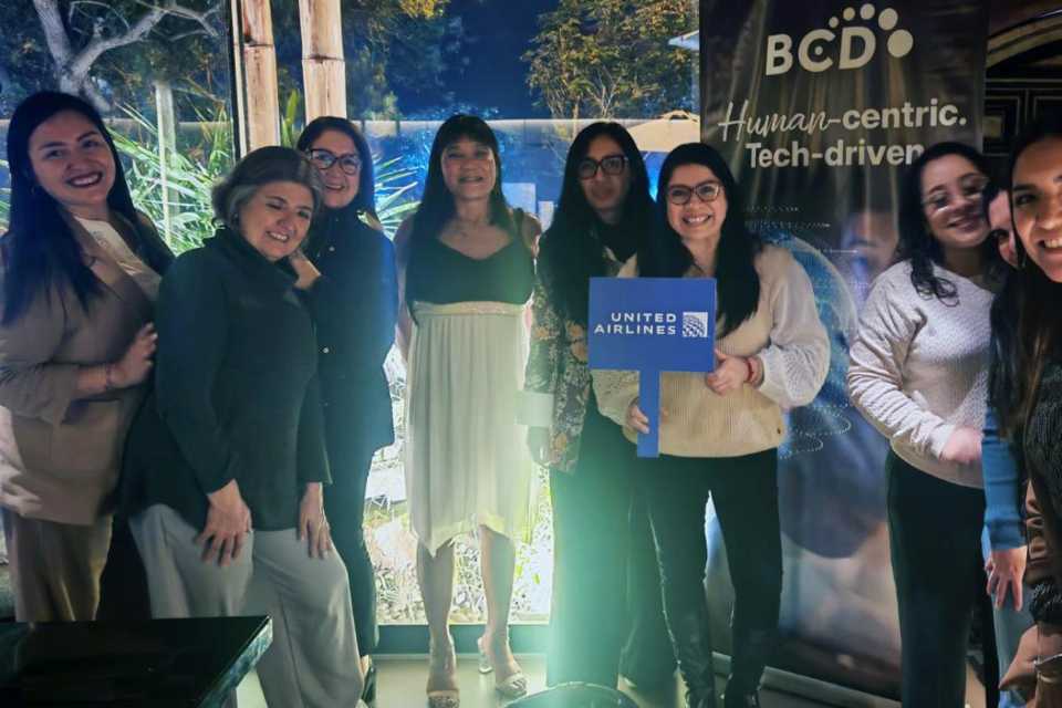 United Airlines presenta nuevos paquetes y destinos