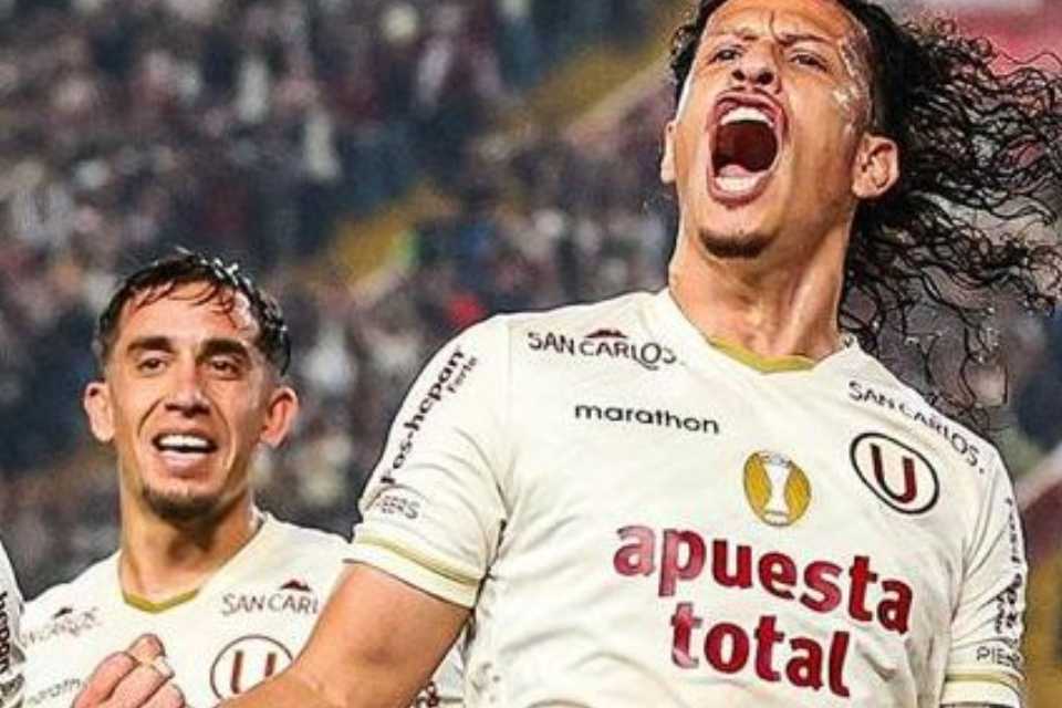 ¿Universitario tricampeón?: Juan Pablo II paga hasta 20 veces en Betano