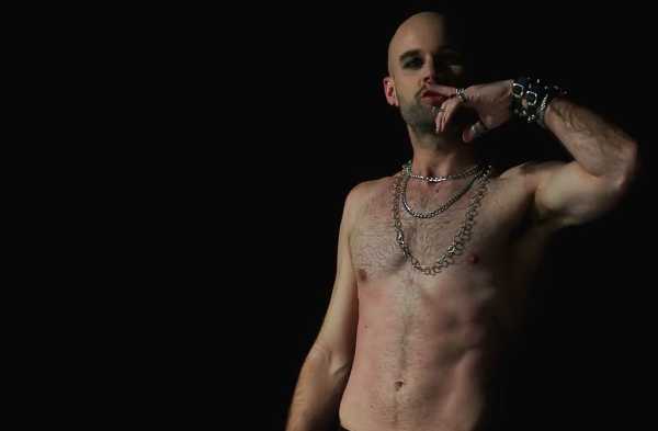 Insane, el lado más arriesgado de Bastian Stimman