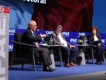 CADE Ejecutivos 2025: Alfonso López Chau presenta propuestas