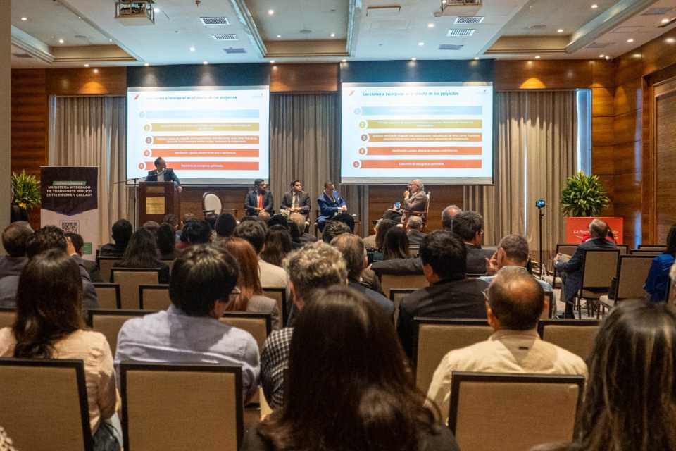 Caos en el transporte urbano de Lima y Callao
