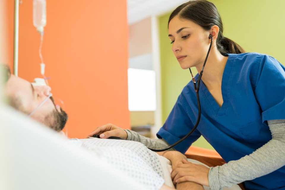 Impacto de la tecnología y la IA en el cuidado de la salud