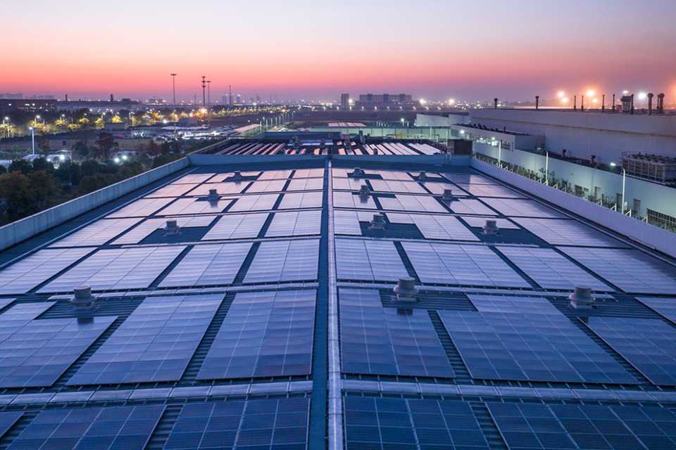 Inchcape acelera su camino hacia la carbono neutralidad