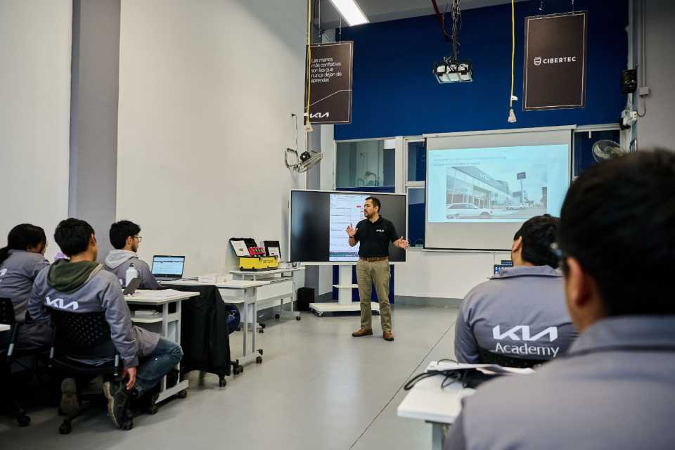 Kia forma a la nueva generación de talentos automotrices