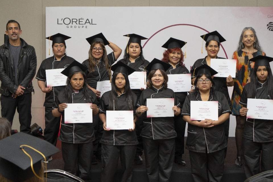 L'Oréal Groupe capacita a más de 330 mujeres