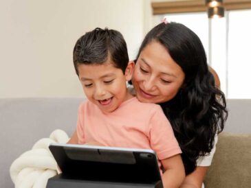 Las claves para educar la mente digital