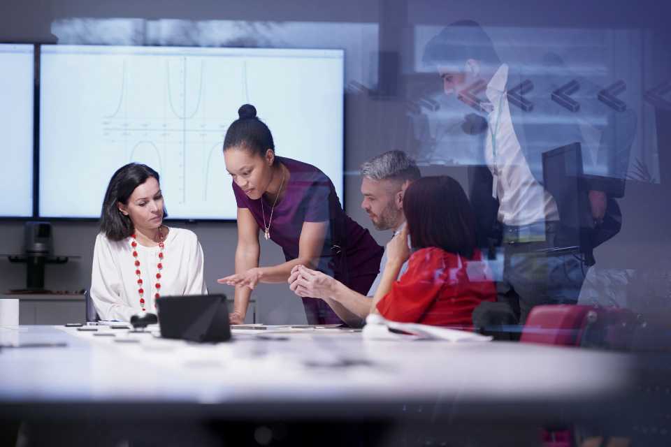 Lenovo hace revelaciones sobre el cibercrimen impulsado por IA