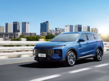 Soueast llega al Perú con tres modelos