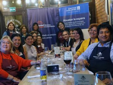 United Airlines y Continental Travel fortalecen lazos