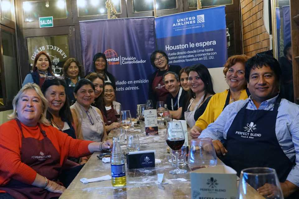 United Airlines y Continental Travel fortalecen lazos