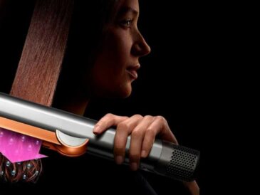 ¿Es seguro alisar el pelo mojado?