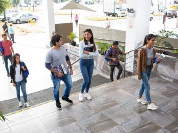 ¿Ya terminaste tus clases de inglés?