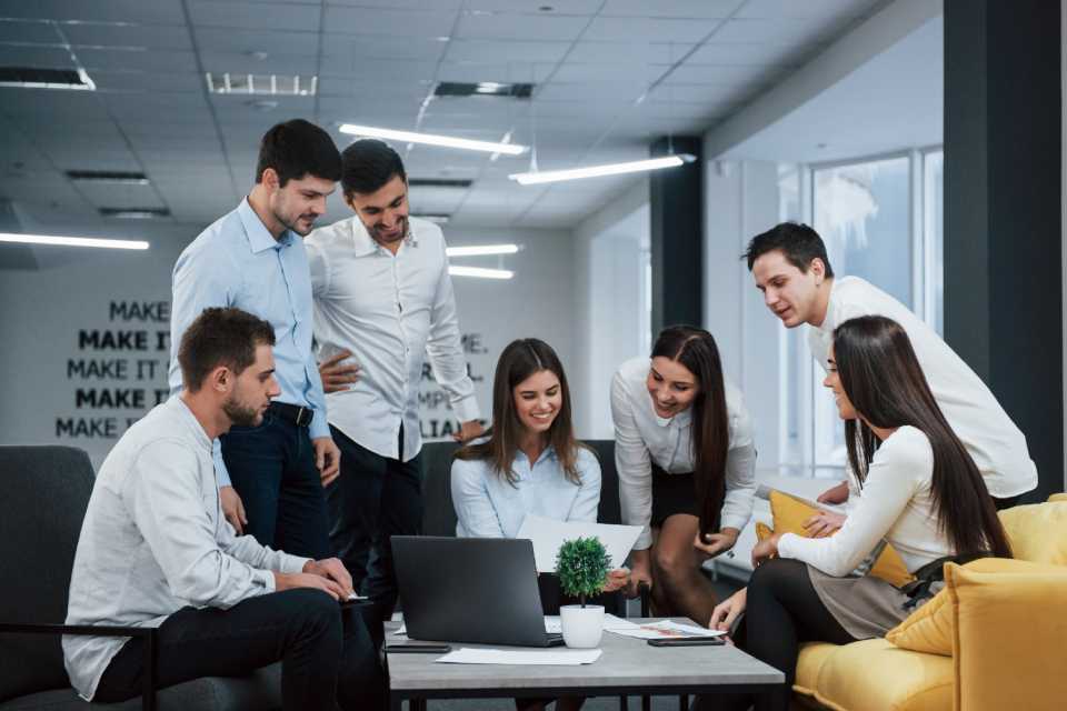 5 prácticas de escucha activa para tu empresa