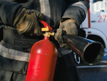 Cómo prevenir incendios en fiestas de fin de año