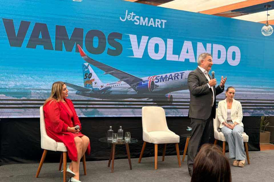 JetSMART consolida su liderazgo en Sudamérica