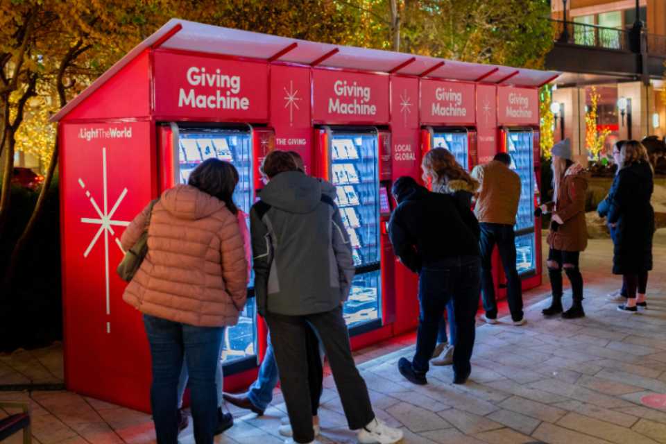 Lima se une a la red mundial de Giving Machines: Dona fácil y transforma vidas