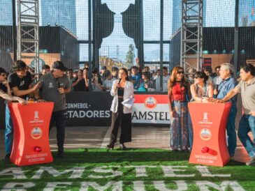 Peruanos celebraron la final de la CONMEBOL Libertadores
