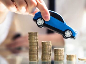 Precios de vehículos continúan a la baja