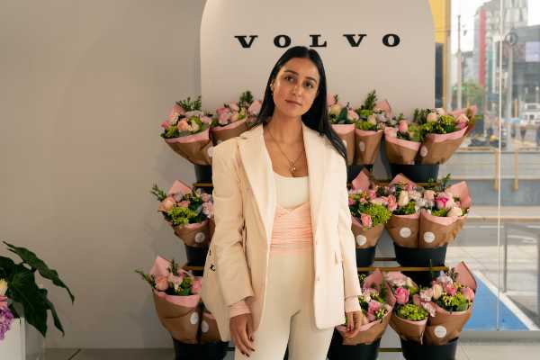 Volvo promueve la conexión y el bienestar en el Mes Rosa