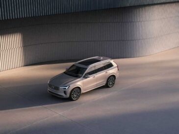 Volvo entrega a EuroRenting importante flota