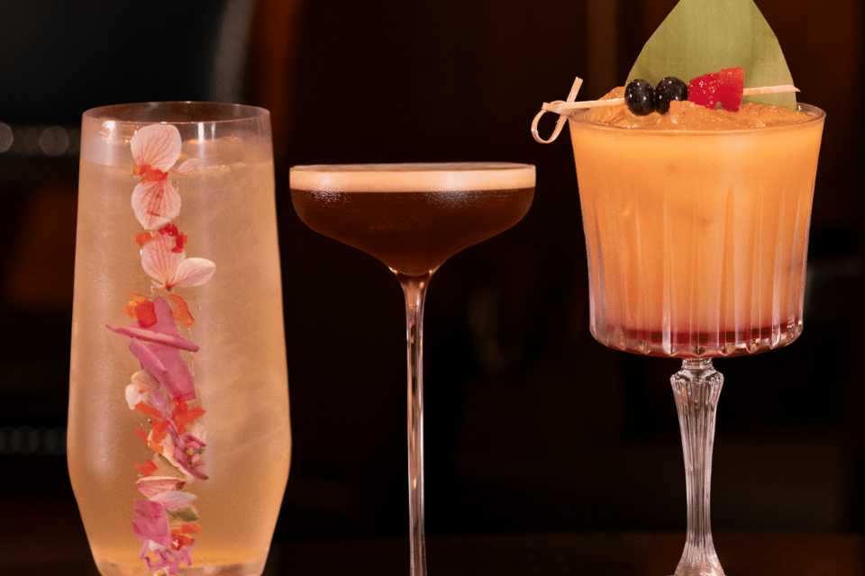 Bar Inglés lanza una nueva carta de coctelería peruana de autor creada por Luiggy Arteaga