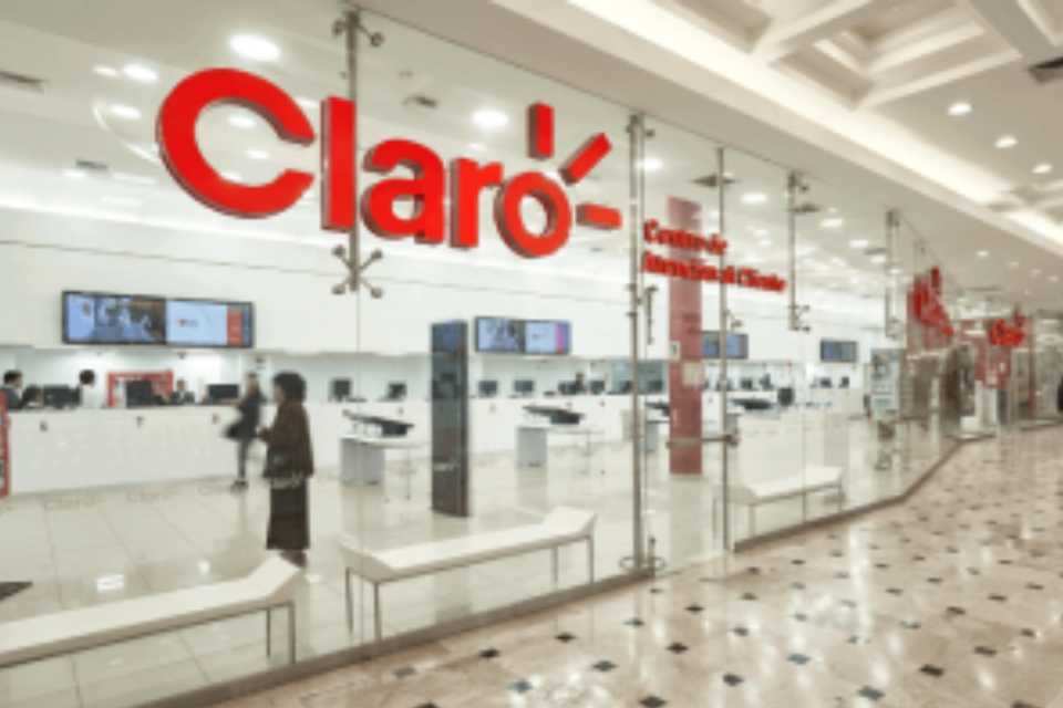 Claro Perú retoma la venta de líneas móviles a extranjeros
