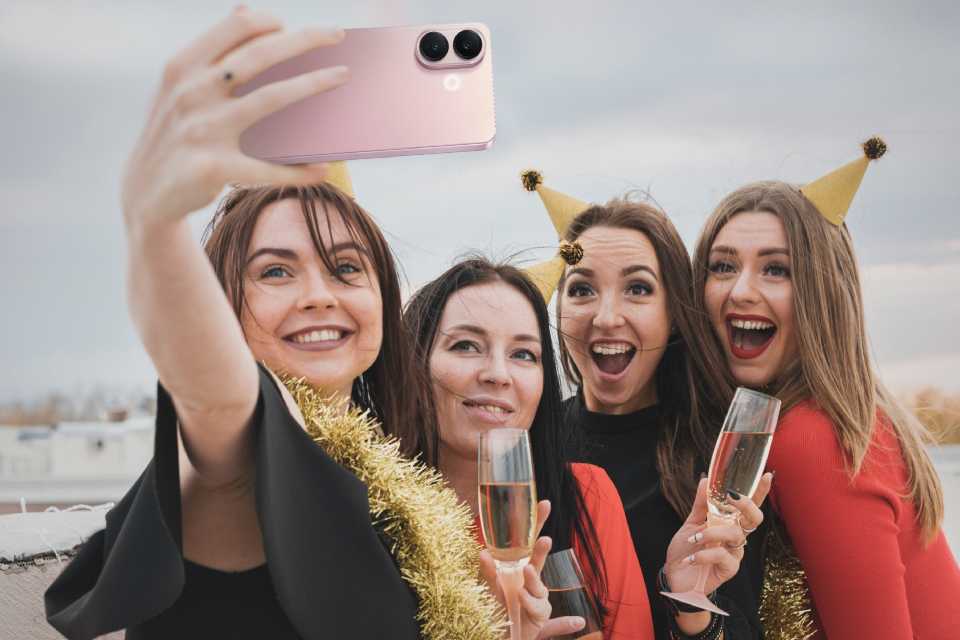 Cómo la IA mejora tus fotos de verano en viajes y celebraciones