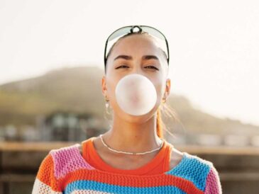 El chicle gana terreno como hábito diario entre jóvenes peruanos