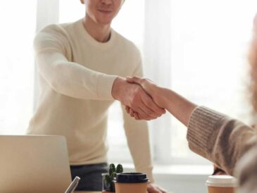 Primer día de trabajo: claves para causar una buena impresión