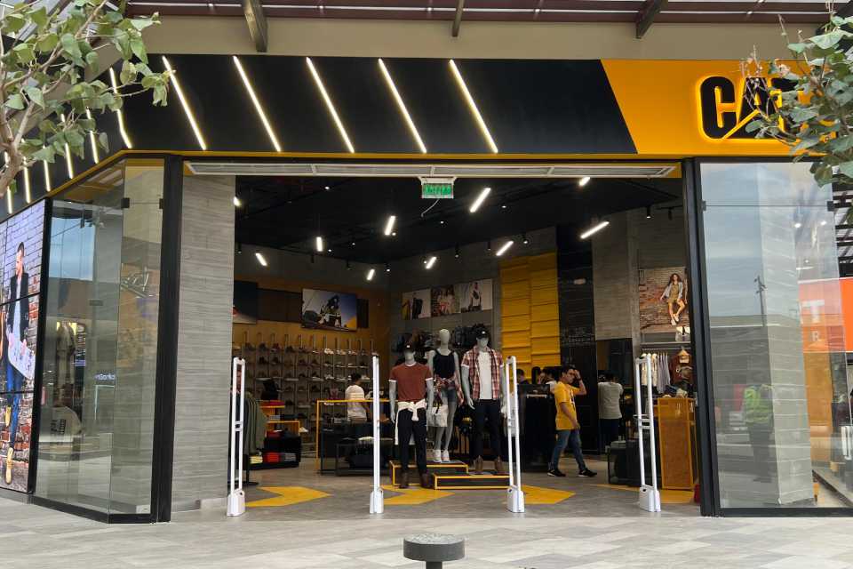 CAT abre nueva tienda en Real Plaza Piura