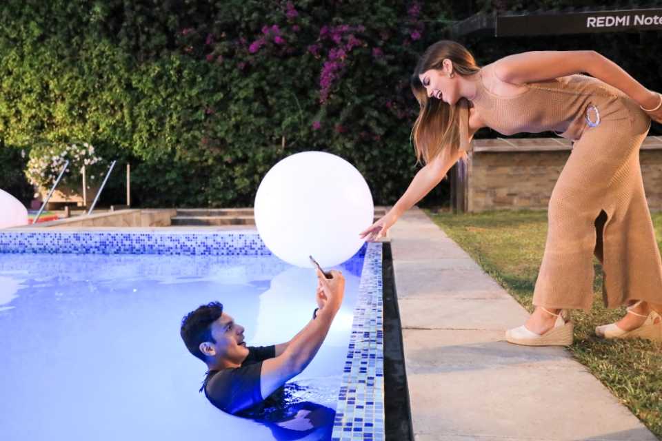 Gadgets para parejas en San Valentín 2026: móviles resistentes y con IA