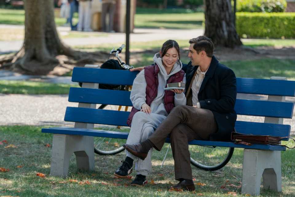 HBO Max estrena “Rooster”, nueva comedia digital con Steve Carell